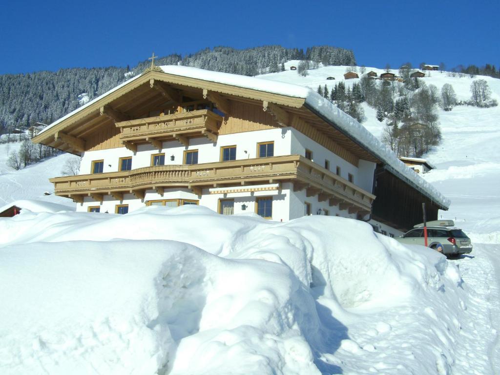 Bauernhof Hundbichl Villa Brixen im Thale Bagian luar foto